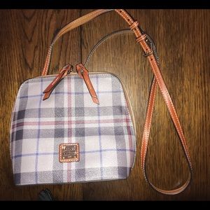 Dooney and Bourke purse